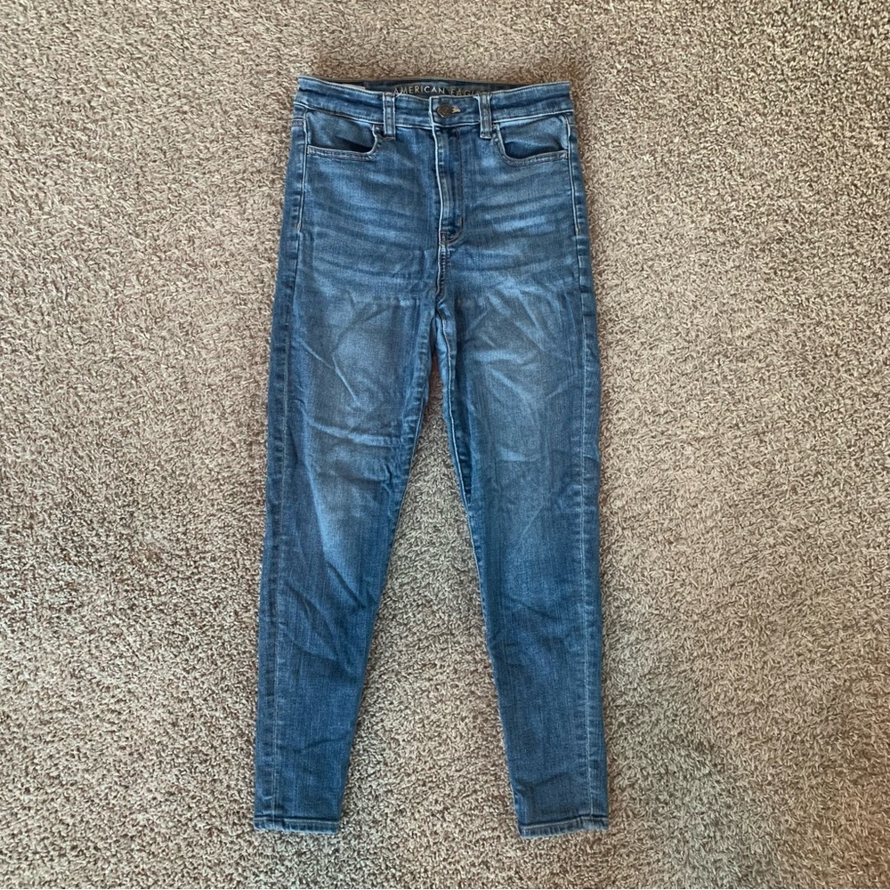 AMERICAN EAGLE Highest Rise Jegging